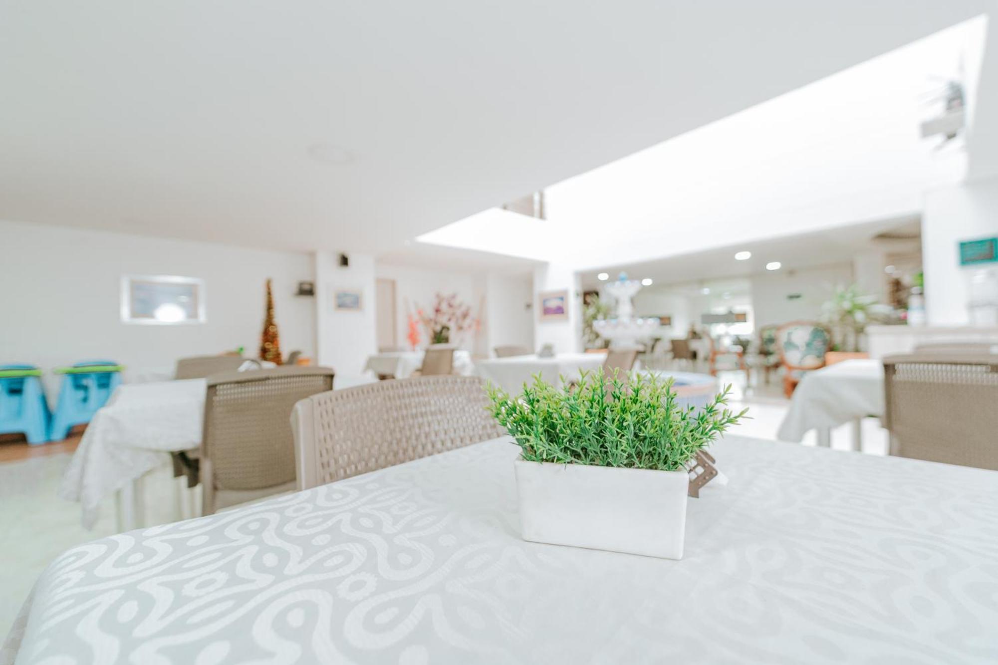 Hotel Verano Ibague Ngoại thất bức ảnh