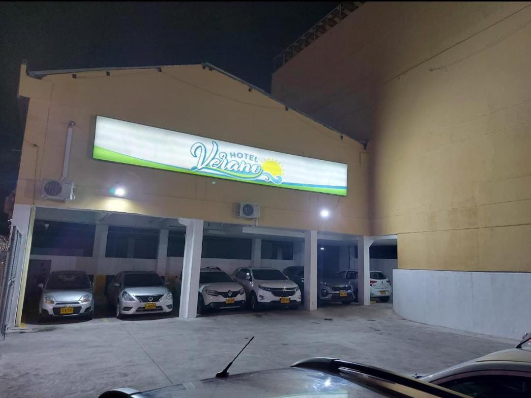 Hotel Verano Ibague Ngoại thất bức ảnh